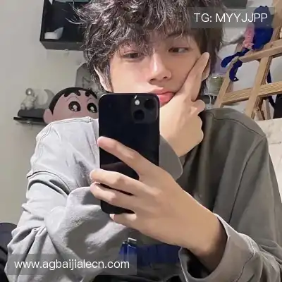 焦轲益